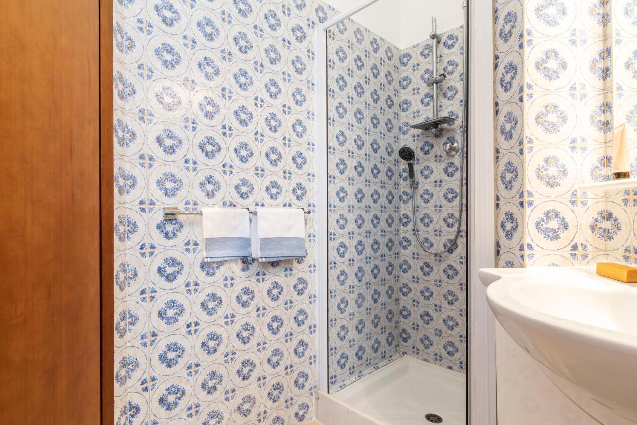 Casa Blu Flexyrent Apartment Wifi - No Ac Милано Екстериор снимка